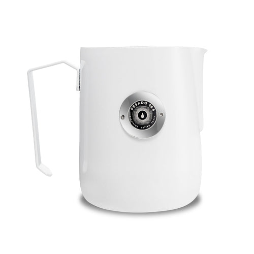 Pesado Frothing Pitcher - 490ml / 16.5oz - White 