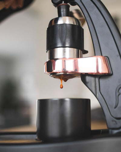 Flair Signature Manual Espresso Maker with Pressure Gauge Kit - Black 